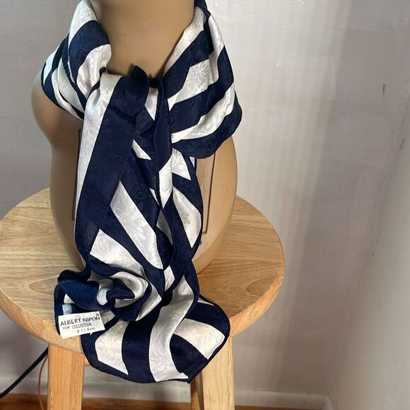 Albert Nipon Navy and White Striped Scarf - Picture 4 of 5